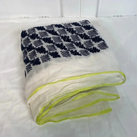 💚 J.Crew | White Infinity Scarf with Blue embroidery & lime green edges - Picture 5 of 5